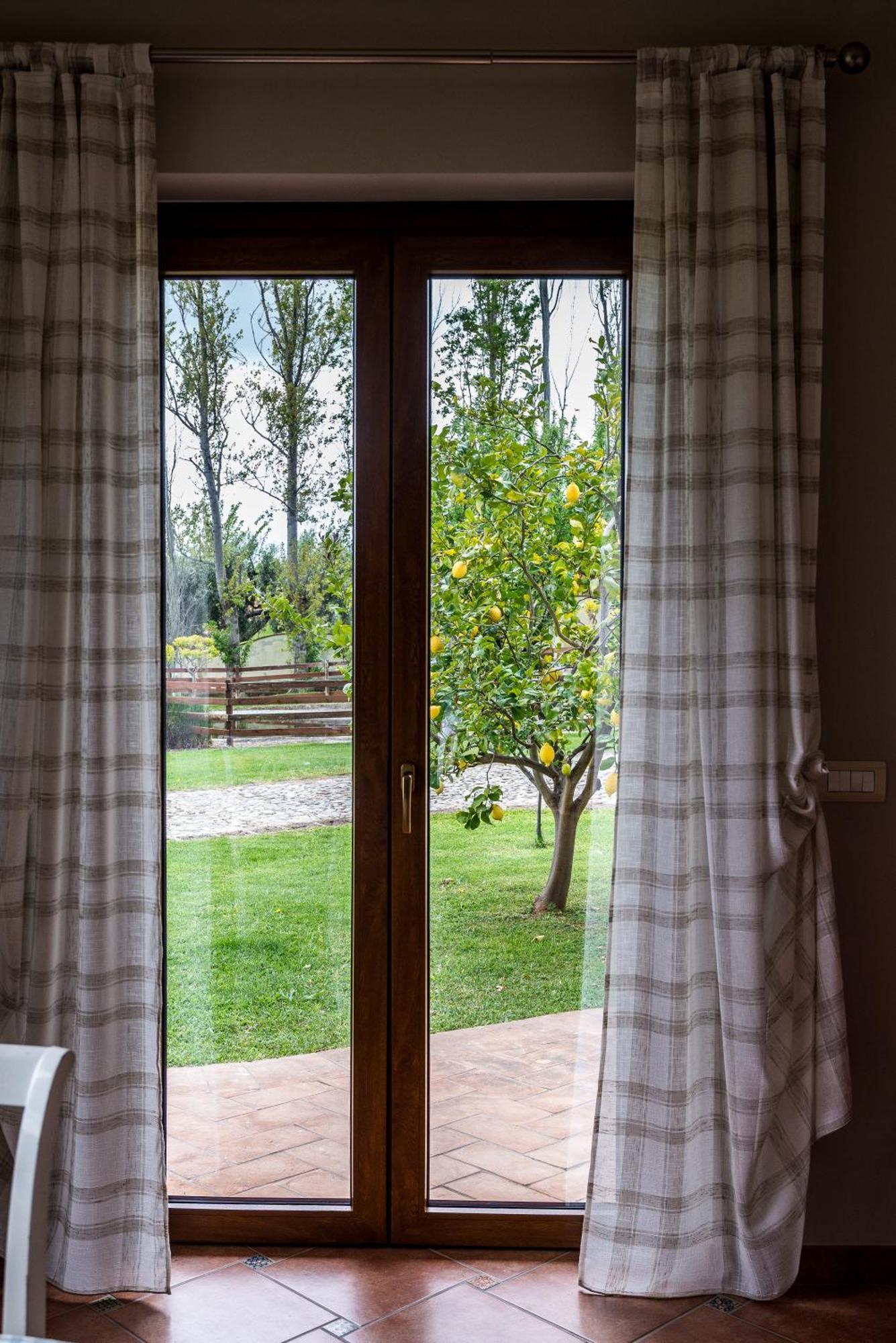 Villa Gli Eucalipti Cerveteri Phòng bức ảnh